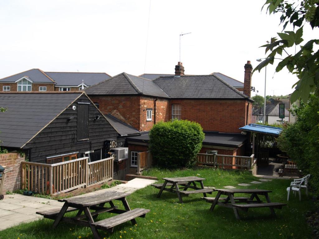 Jolly Brewers Free House Inn 비숍스토포드 외부 사진